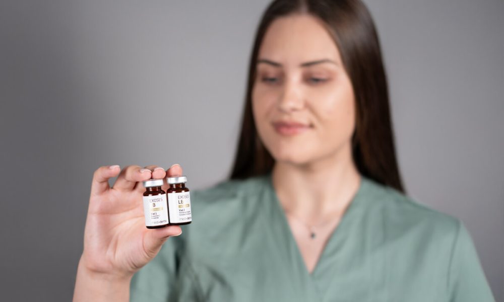 dr ionela tine in mana cosmetice