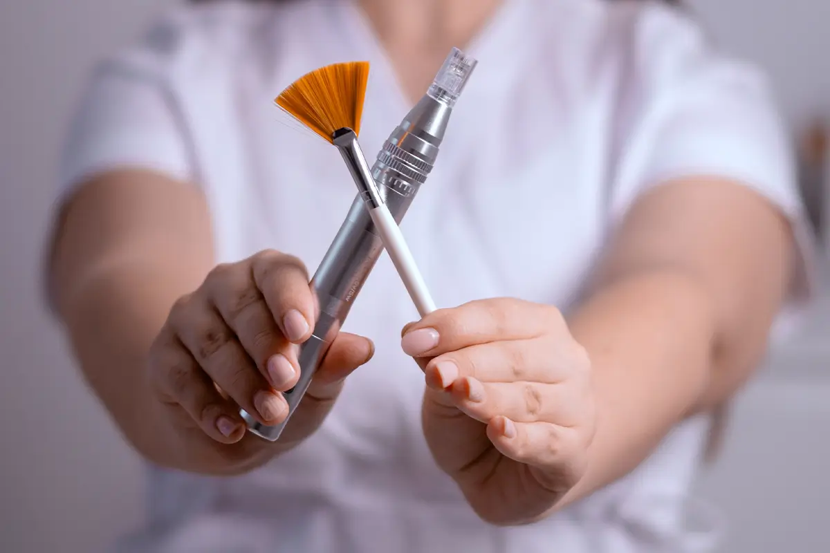 microneedling si pensula